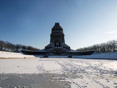 Das Leipziger Völkerschlachtdenkmal im Winter (Foto: Elli Flint)