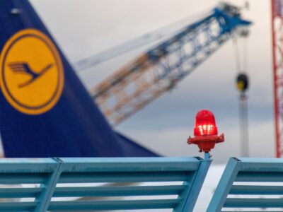 Ein Flugzeug der Lufthansa (Symbolbild)