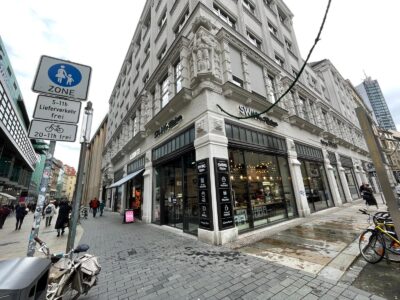 Die vegane Burgerkette "Swing Kitchen" eröffnet ihre erste Filiale in Leipzig.