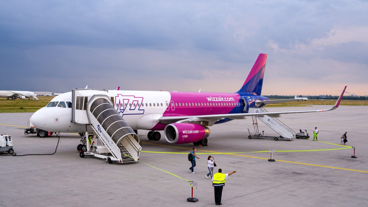 WIZZ Air fliegt künftig wieder vom Flughafen Leipzig/Halle (Foto: Mitteldeutschen Flughafen AG)