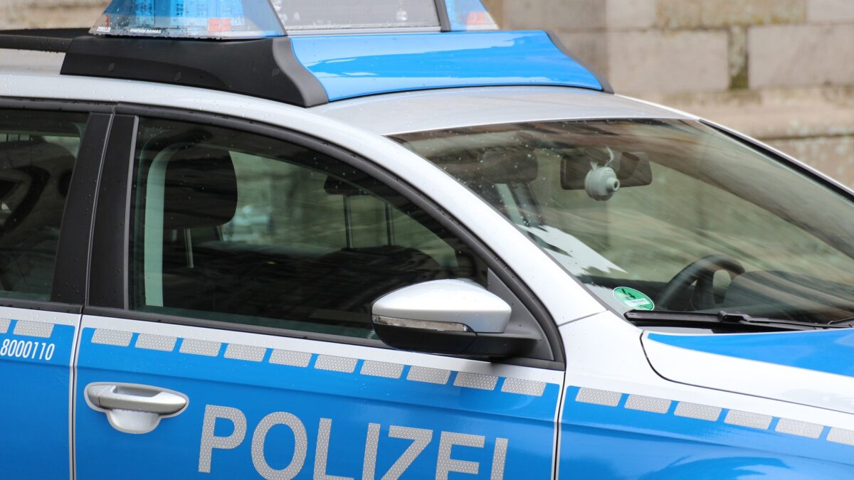 Ein Polizeiauto