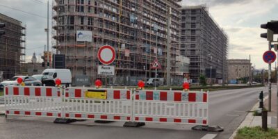 Rohrbruch auf der Prager Straße in Leipzig