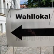 Ein Wahllokal in Leipzig